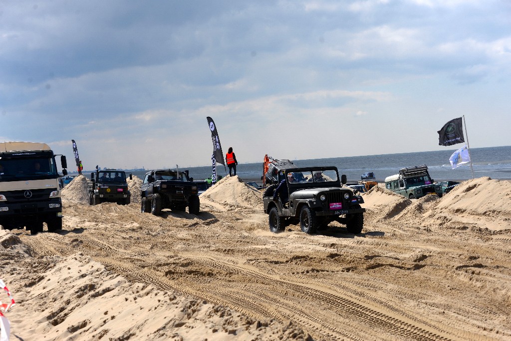 ../Images/4x4 Katwijk 2019 038.jpg